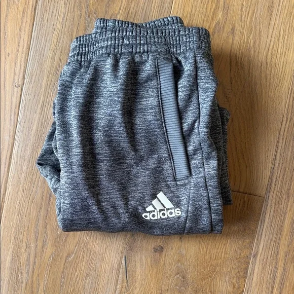 Adidas Kids Charcoal Sweatpants - Picture 3 of 4